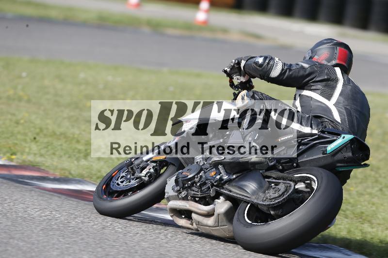 /45 10.08.2025 Plüss Moto Sport ADR/Einsteiger/582
